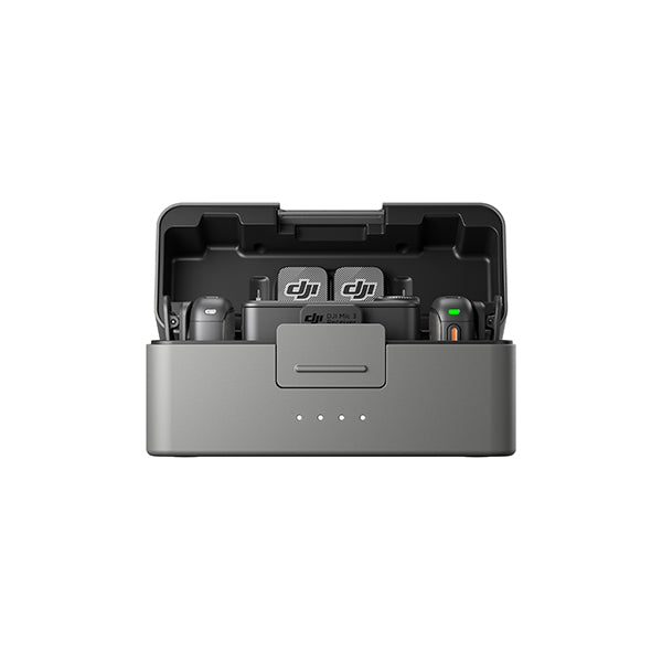 DJI Mic 3 (2 trasmettitori + 1 ricevitore) + custodia di ricarica