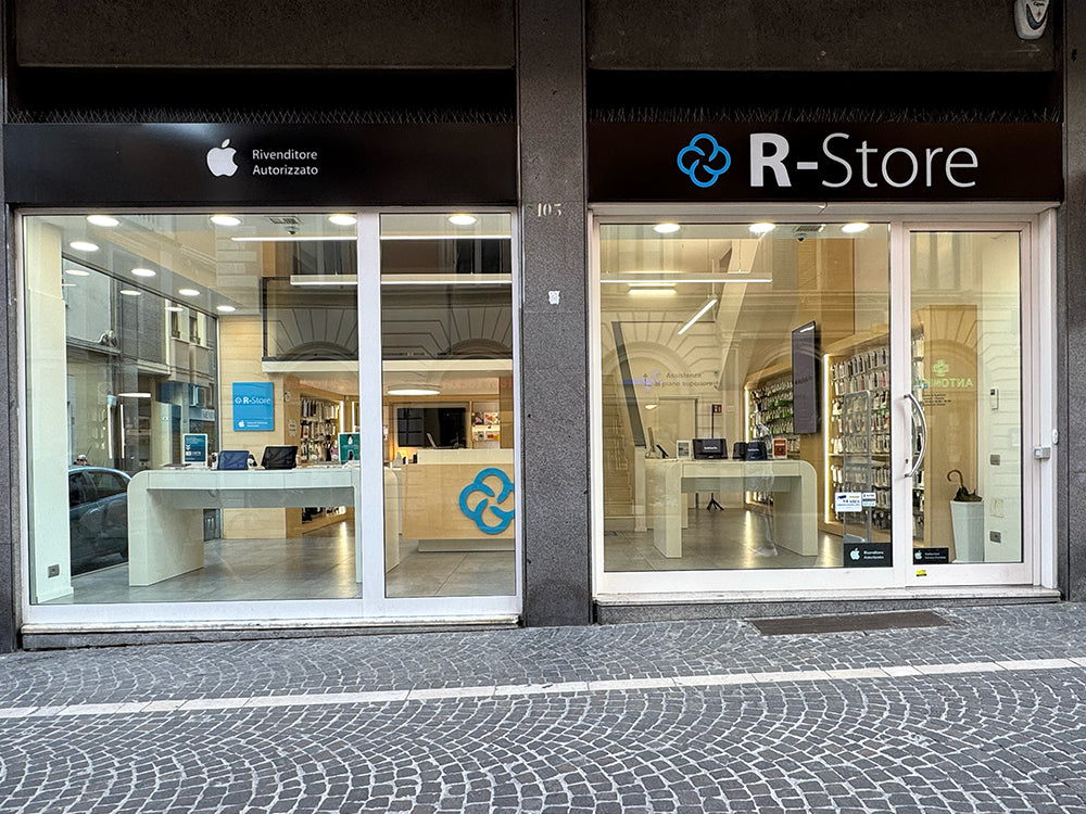 R-Store (ex Juice) Pesaro Foto 1