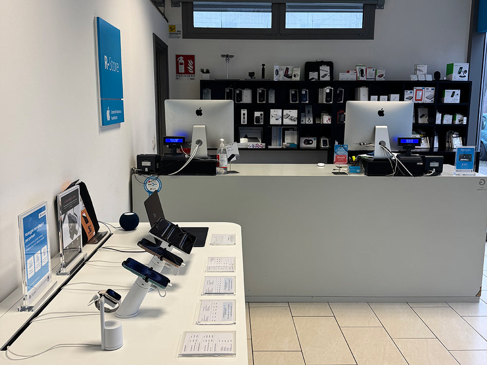 R-Store Reggio Emilia Foto 2