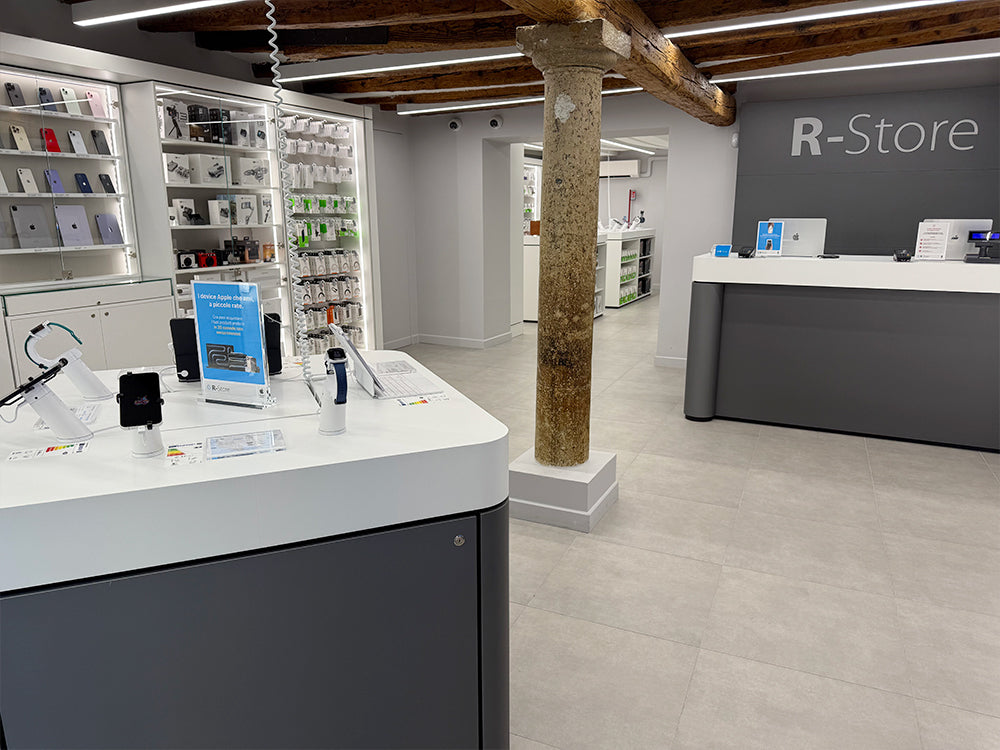 R-Store Venezia Foto 2